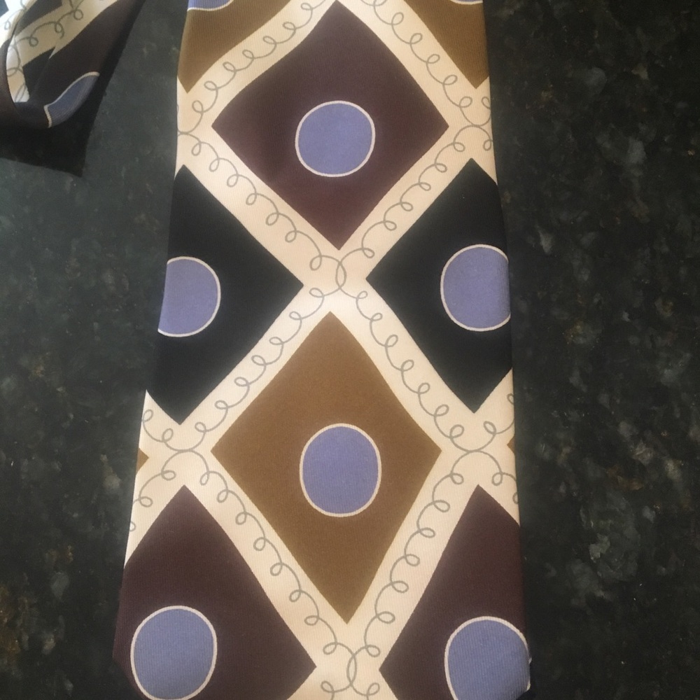 Modules tie - Picture 2 of 3